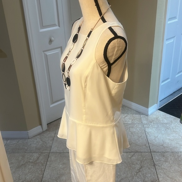 Express size Large peplum cream tank top EUC - Picture 4 of 7